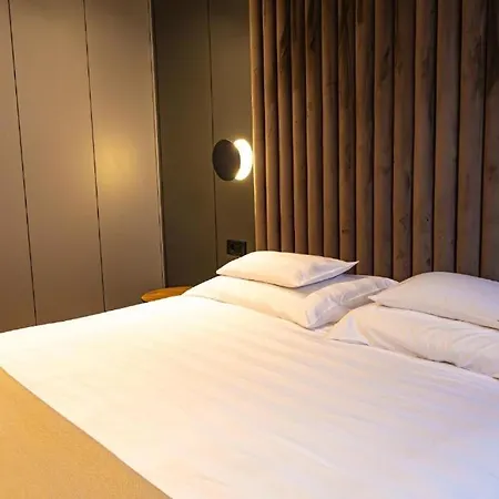 Apartman Pahulja 202 *